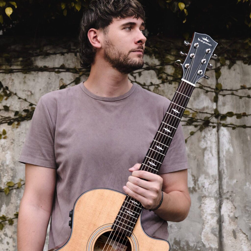 1756369754-1746001758-square_ec8075915b7bc7beaaa3470baa748ef2-scaled-1-1024×1024